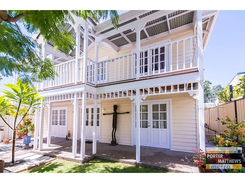 RIVEREDGE LIVING with BONUS 1 bed 1 bath separate 