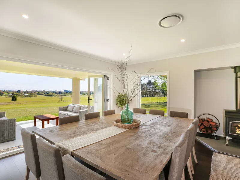 Superb Country Living - 