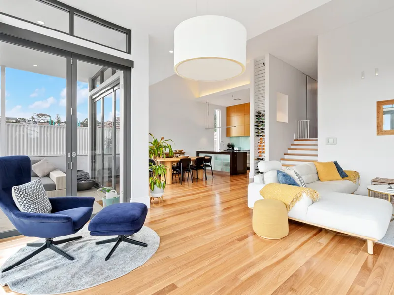 Architect-Designed Haven With Tranquil Valley Views, A Luxurious Duplex In An Idyllic Setting