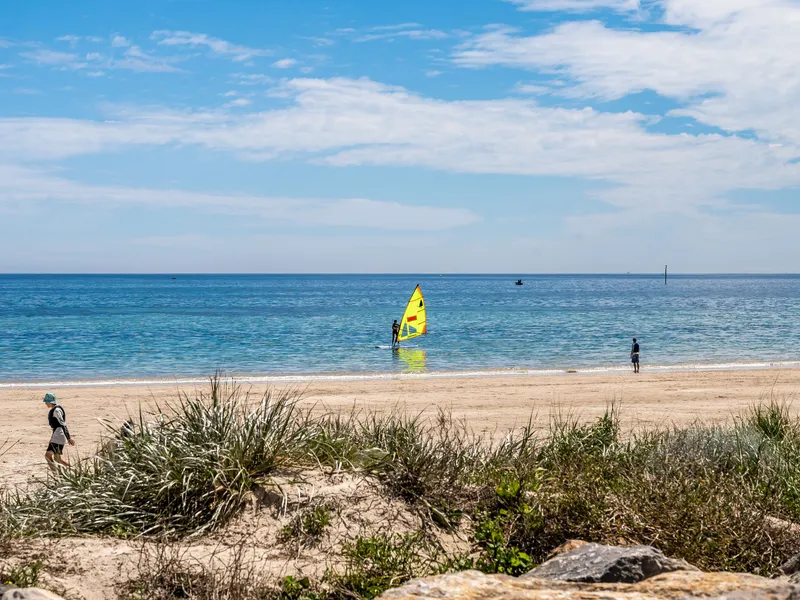 YOU DREAM HOME ON THE BEACH FRONT
