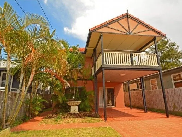 DON'T MISS OUT ON THIS PERFECT FAMILY HOME WITH POOL!