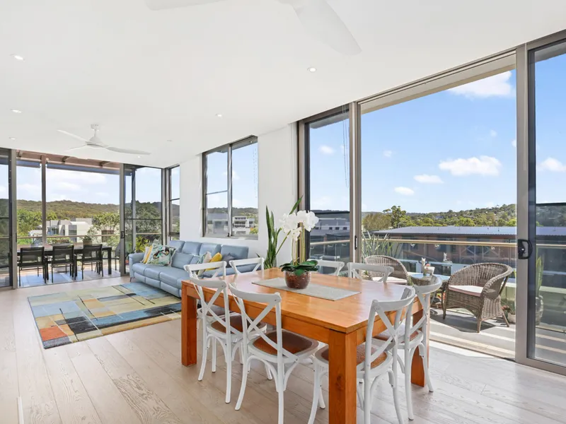 North Facing Penthouse Apartment with Wetlands Vistas