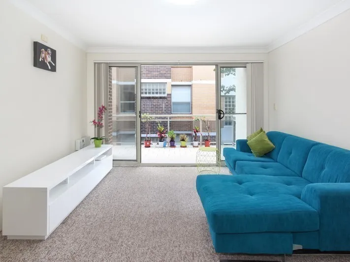 Conviently located furnished apartment