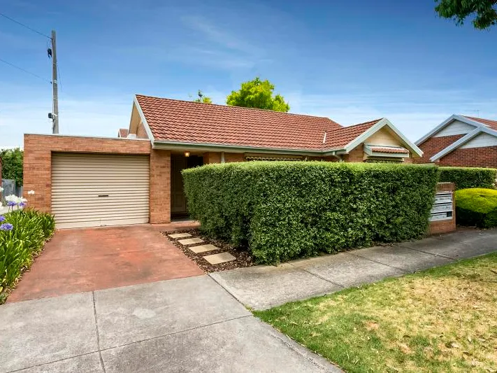 DELIGHTFUL TWO BEDROOM UNIT