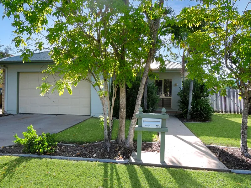 Tropical Oasis in Kirwan