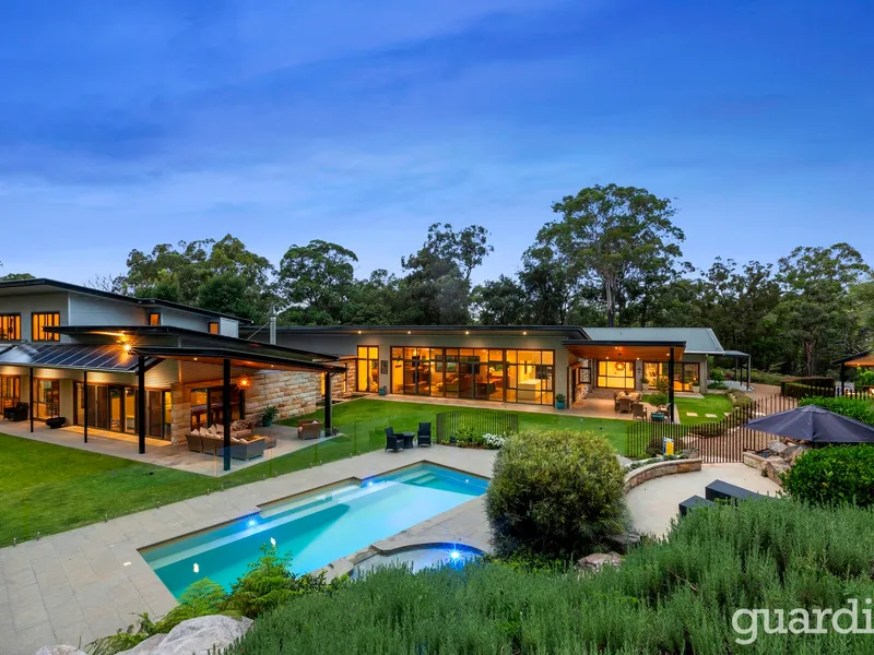Master built 84 square home on 10 blue ribbon acres