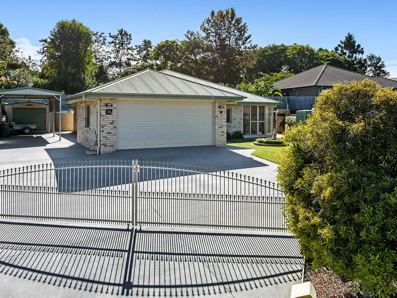 Modern, Private & In Immaculate Condition!