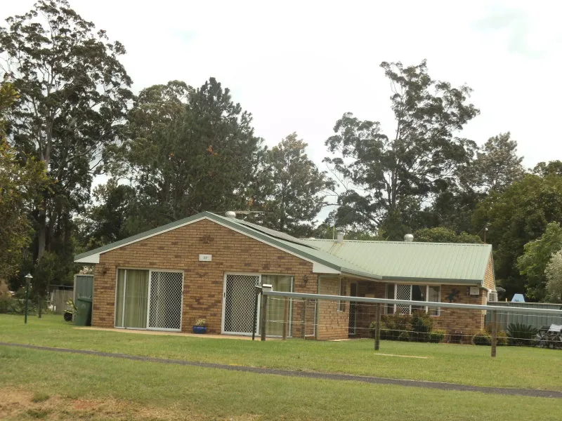 ***REDUCED*** 4 BEDROOM BRICK HOME IN TOWN