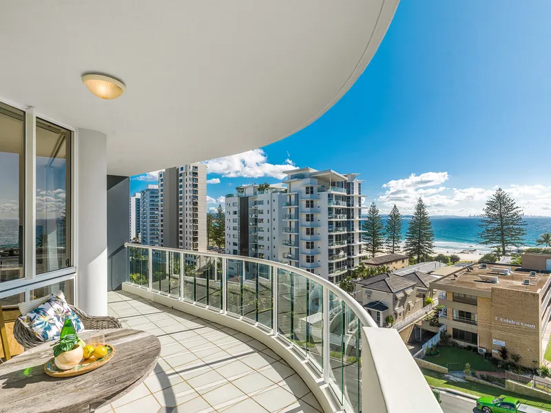 THE SUB-PENTHOUSE IN TIGHTLY HELD 'CLASSIQUE' IS NOW ON THE MARKET.