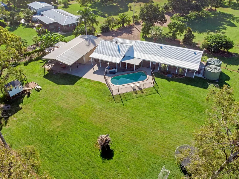 Stunning family home with pool, solar & huge shed