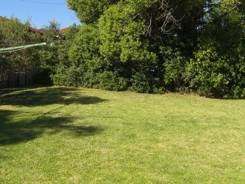 CHARACTER FAMILY HOME