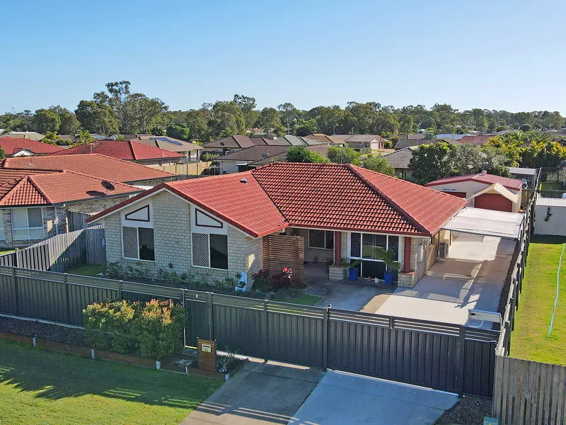 BEST MATERIALS & QUALITY APPLIANCES WITH NO EXPENSE SPARED