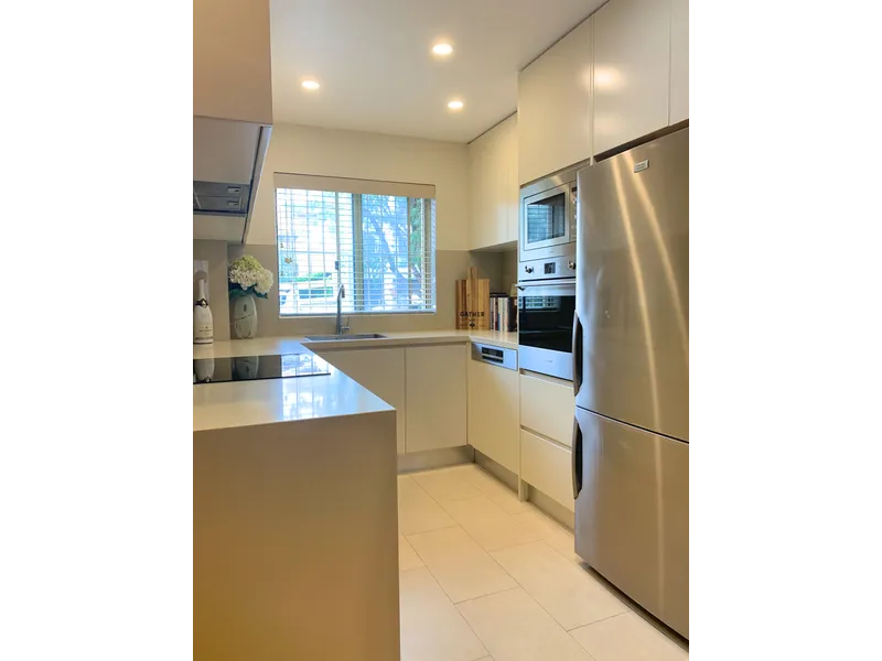 Stylish contemporary townhouse offering an enviable lifestyle