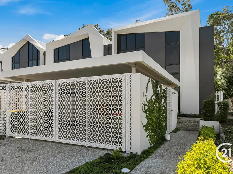 Picture-perfect living in a stunning terrace