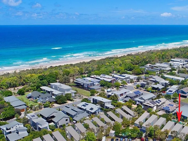 Cozy Beachside Townhouse