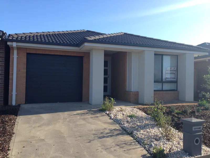 Lovely 3 Bedroom House in Werribee