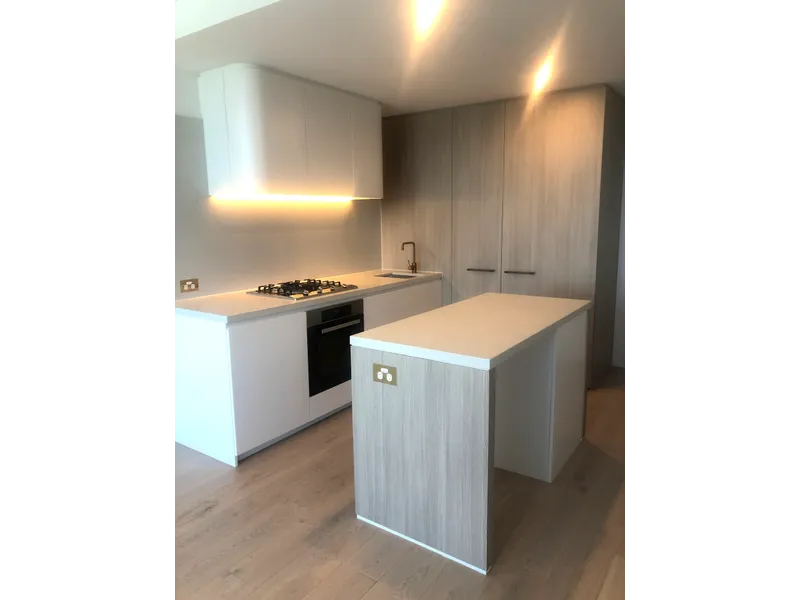 BRAND NEW ONE BEDROOM APARTMENT WITH CITY VIEWS IN SKY GARDEN