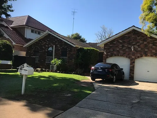 4 bedroom home with multiple living areas + pool