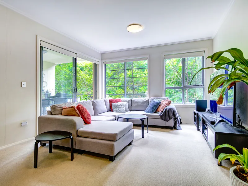 Spacious & Private Overlooking Nature's Wonderland