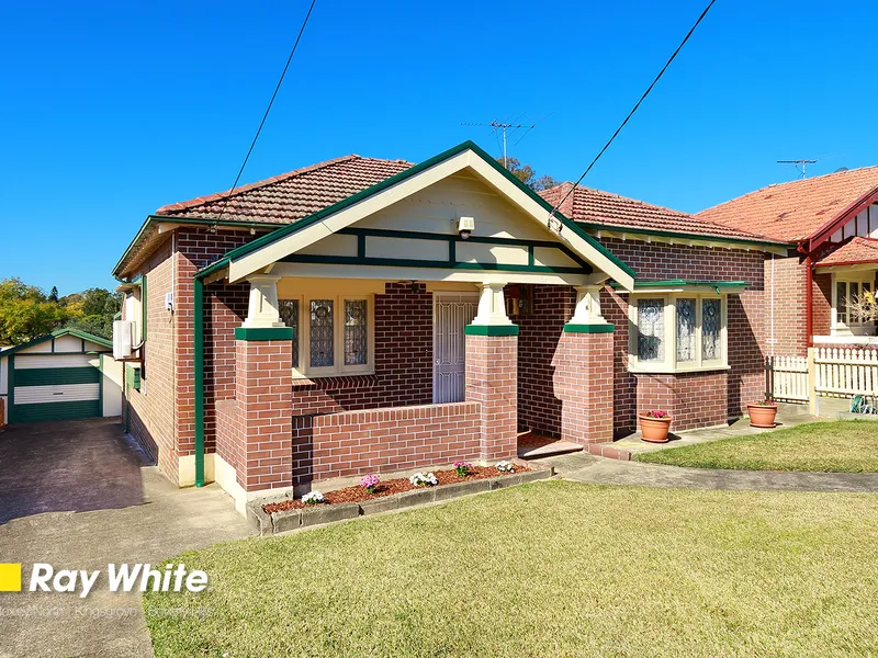 BLUE RIBBON LOCATION IN EARLWOOD - 775sqm approx