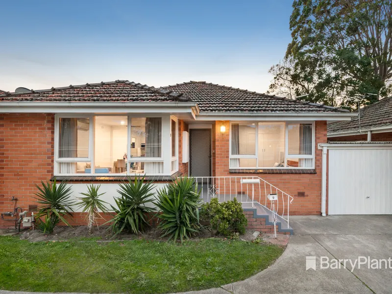 Immaculate Two-Bedroom Villa with Captivating Surroundings.