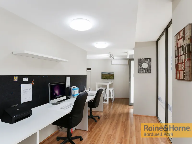 PRIME LOCATION OFFICE