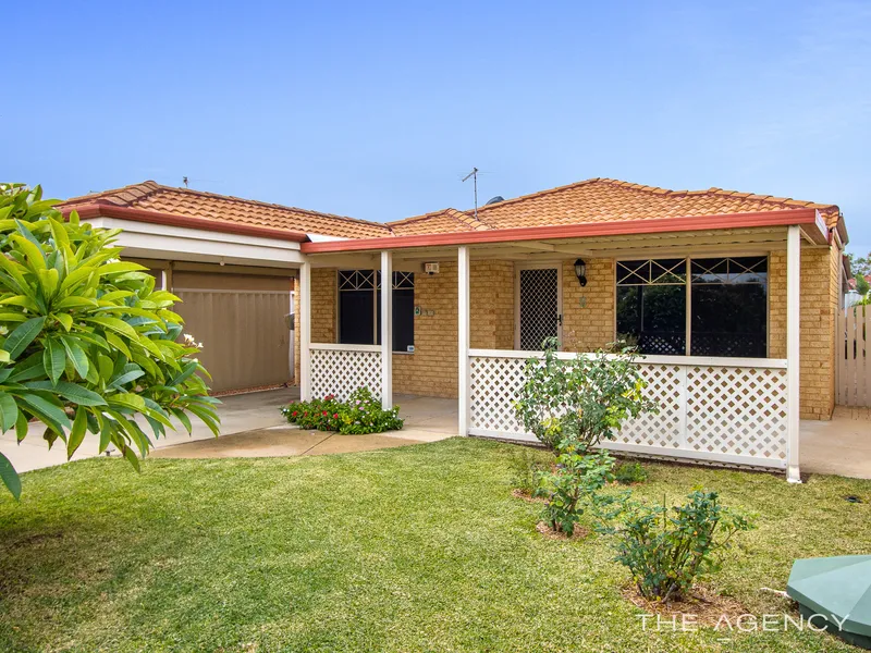 Freestanding lovely home opposite park!