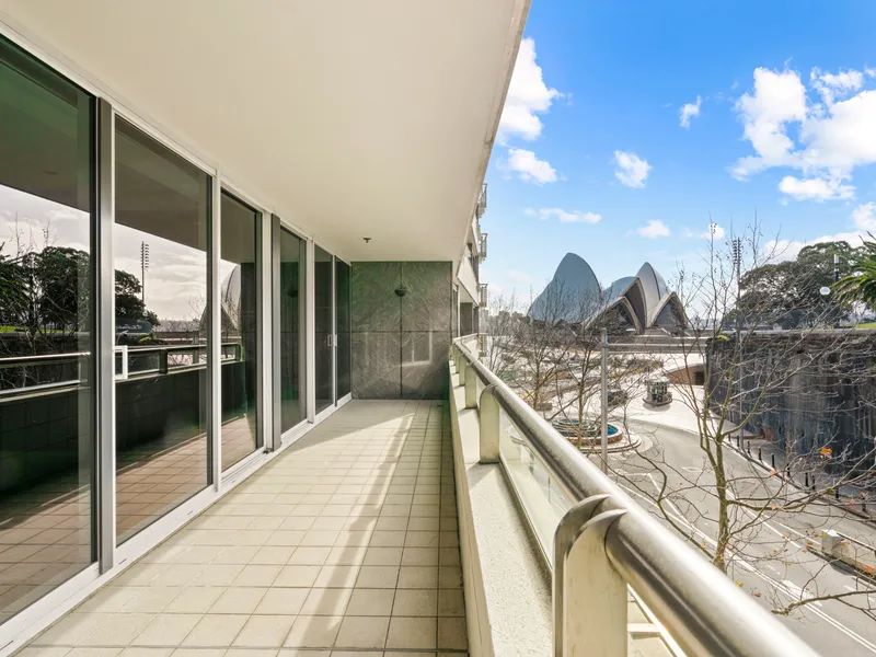 One of Sydney's most internationally renowned addresses - Building 1 - The Bennelong