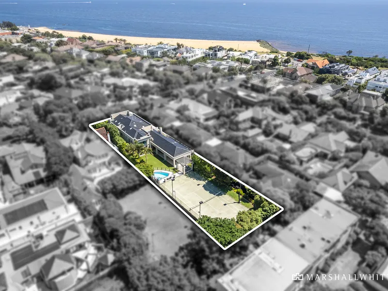 Grand Scale World Class Brighton Luxury