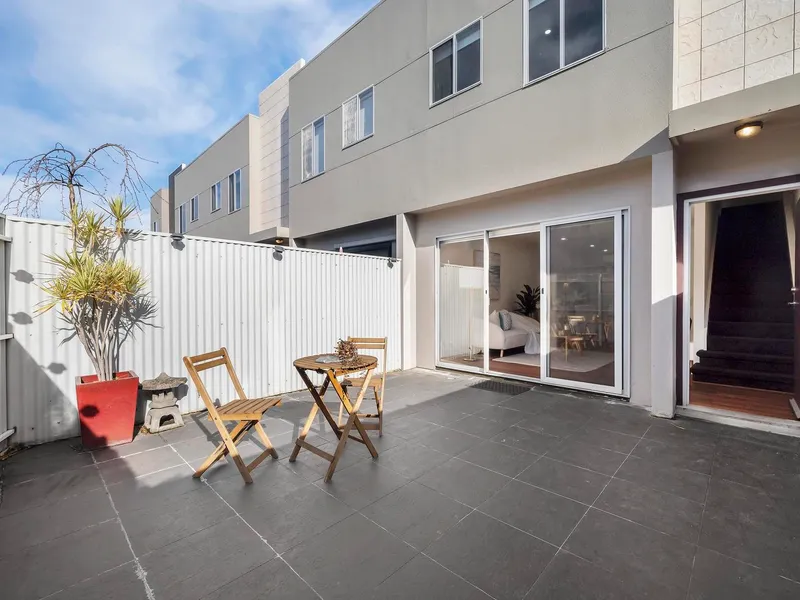 Embrace Effortless Living in the Heart of Glen Huntly Village