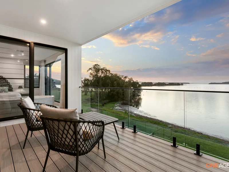 Is this Swansea's best westerly view?