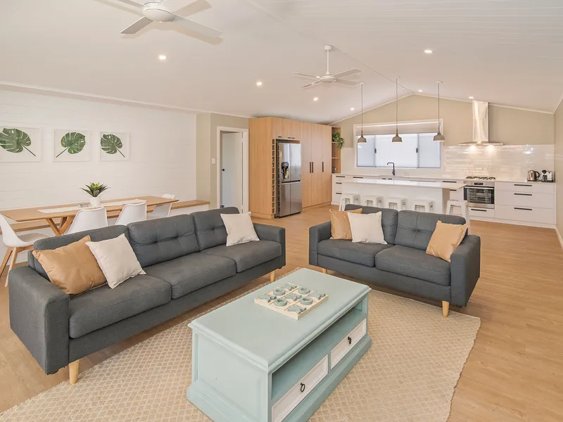 Broadwater Beachside Home with Options!