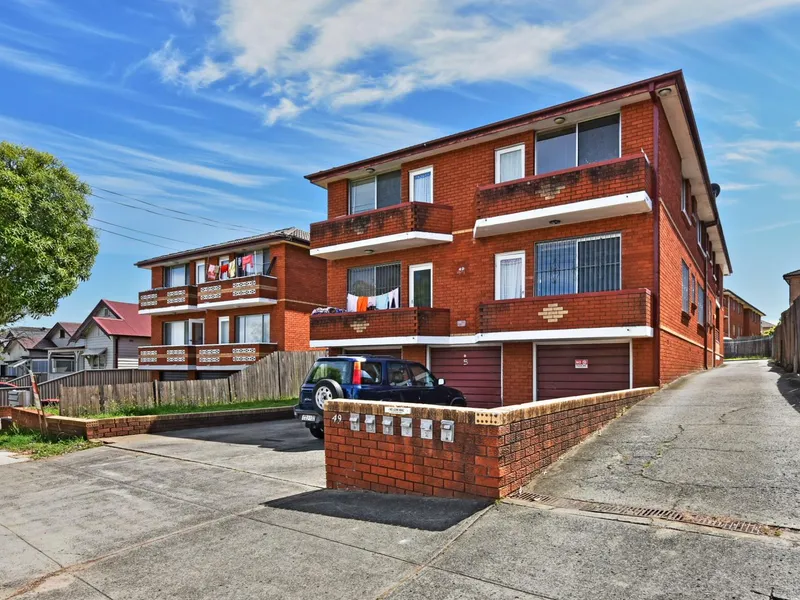 Ground Floor 2 Bedroom Unit 