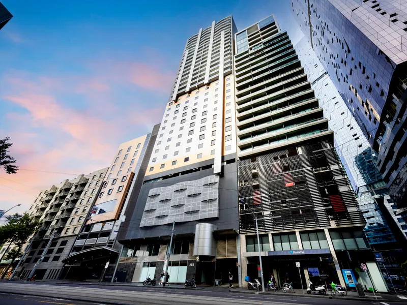A luxury lifestyle at The Atlantic Towers on Spencer Street