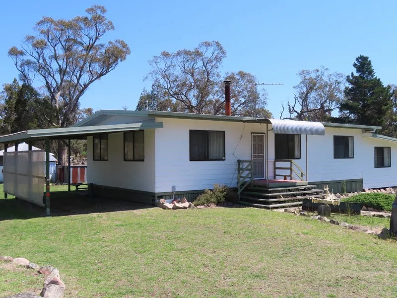 30 ACRES, HOUSE, EXCELLENT SHEDS