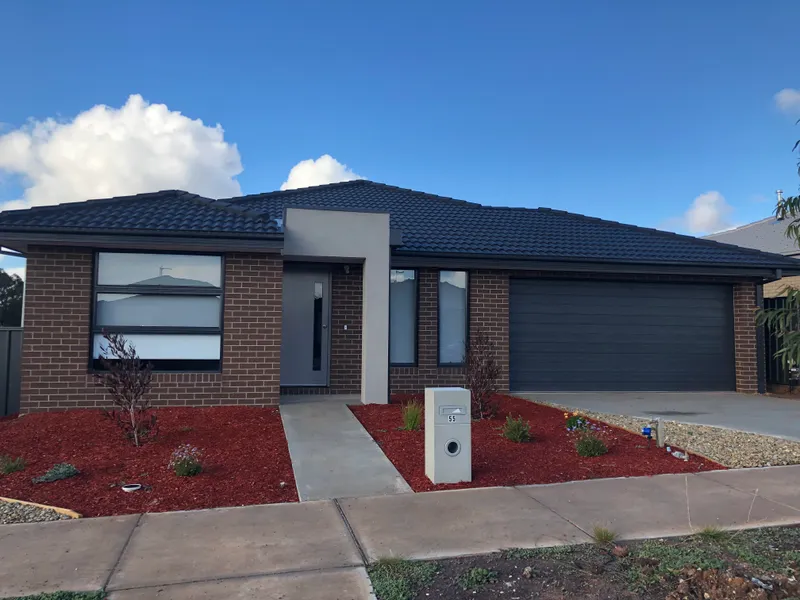 BRAND NEW FAMILY HOME IN VIEWPOINT ESTATE