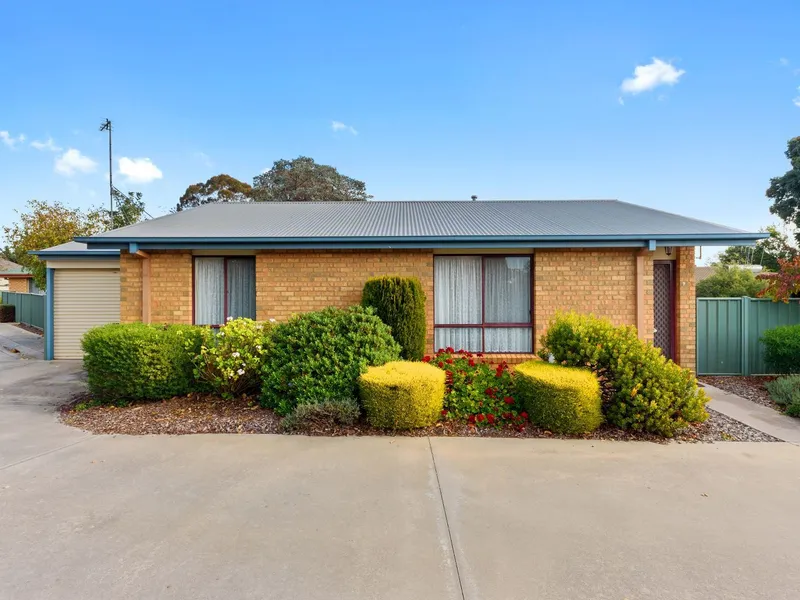 QUALITY UNIT IN KENNINGTON