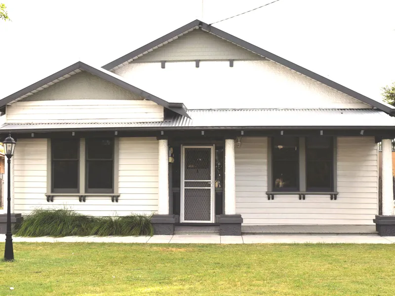 Character and Charm - Location / Location