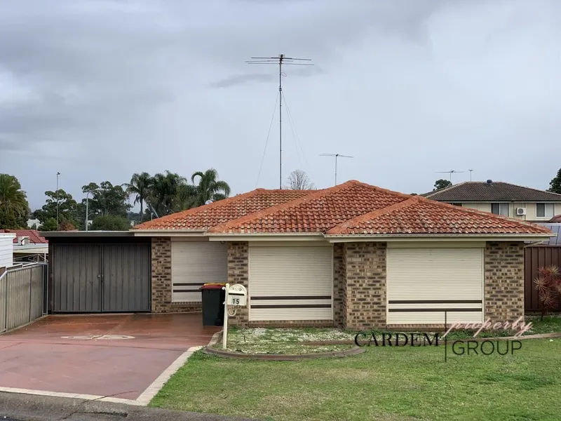 LOVELY 3 BEDROOM HOME WITH SWIMMING POOL