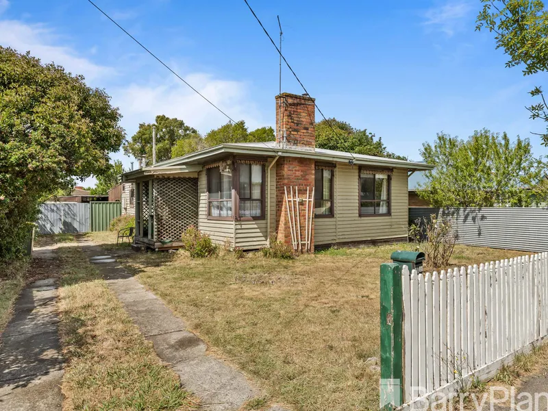 Three-bedroom house close to amenities