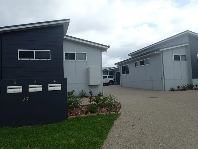 STYLISH UNIT IN PRIME LOCATION 