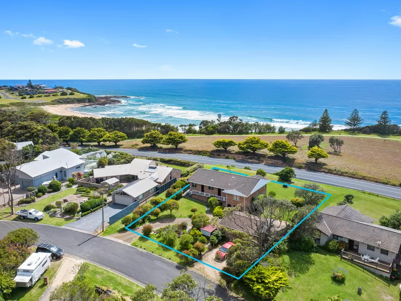 Front Row - Flat Living - Fantastic Location