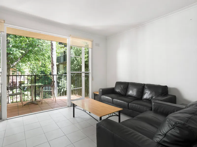 Green 3 in Carlton - PRICE REDUCED!!!