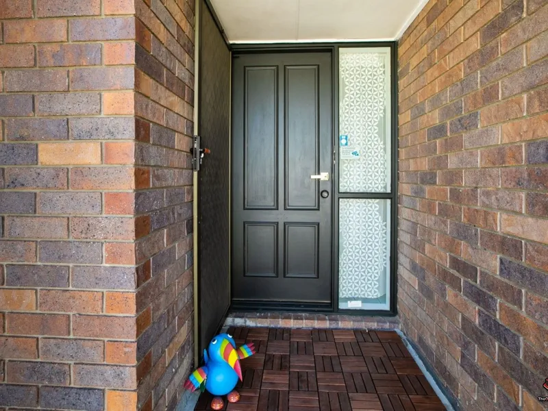 Big family home in the heart of Middle park