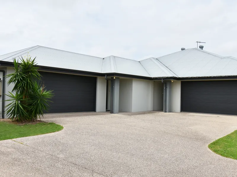 GREAT VILLA NEAR THE BEACH! INVEST OR NEST!