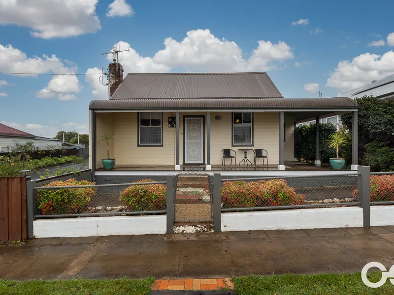 Historic Millthorpe Cottage