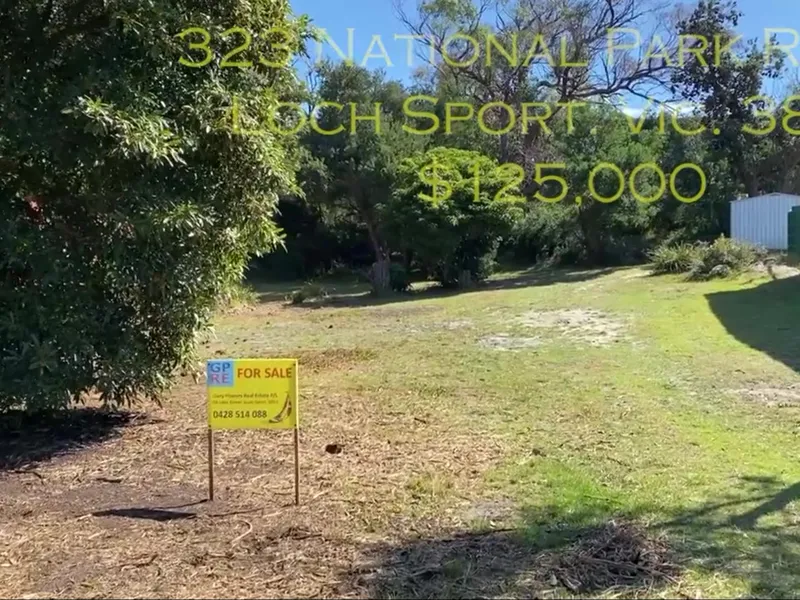 Achievable views over Lake Reeve