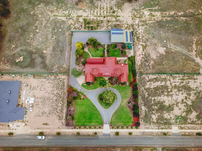 Established Elegance 