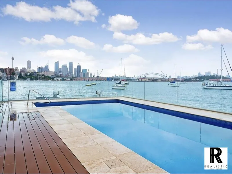 Harbourfront Luxury With Prestige Waterfront Facilities
