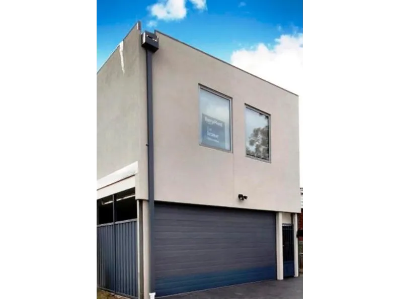 Renovated Studio Apartment